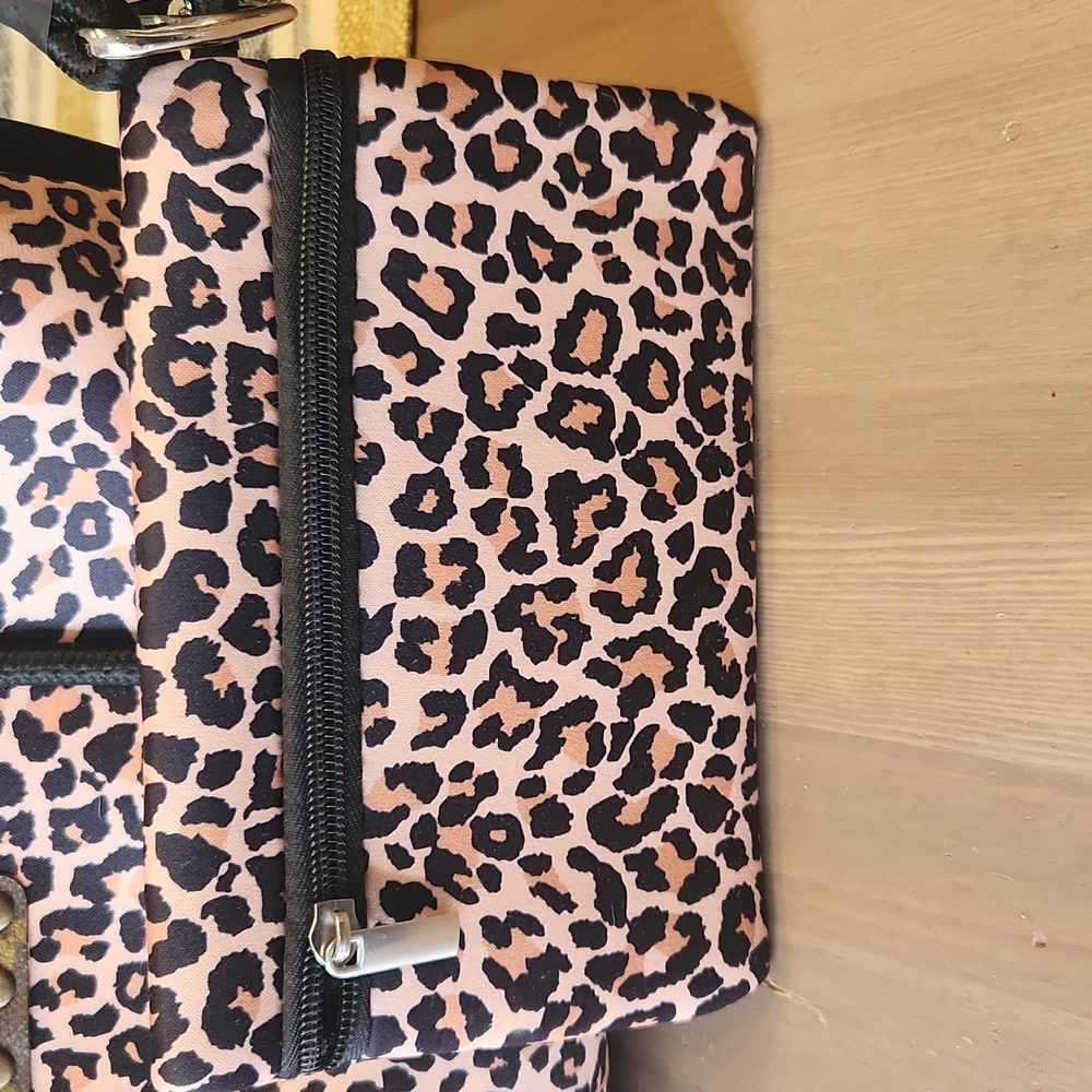 Leopard Print Neoprene Tote with Pouch - Picture 9 of 11